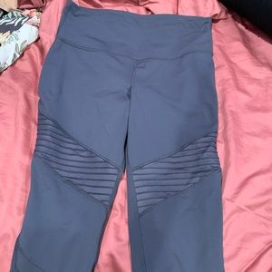 Old navy leggings moto